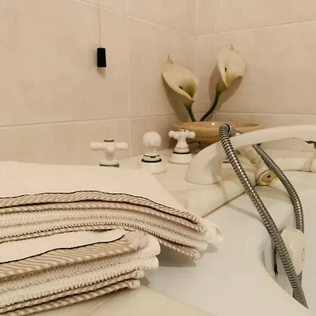 B&B Gæstehus Massarosa